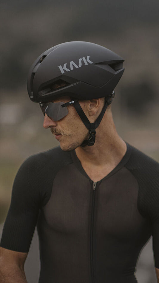 Kask Nirvana Black
